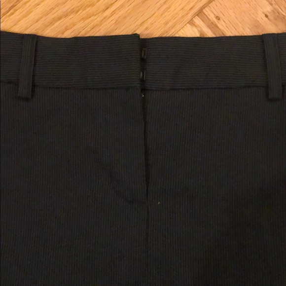 Express Women’s Editor skirt - Size 0 EUC! - Picture 2 of 4